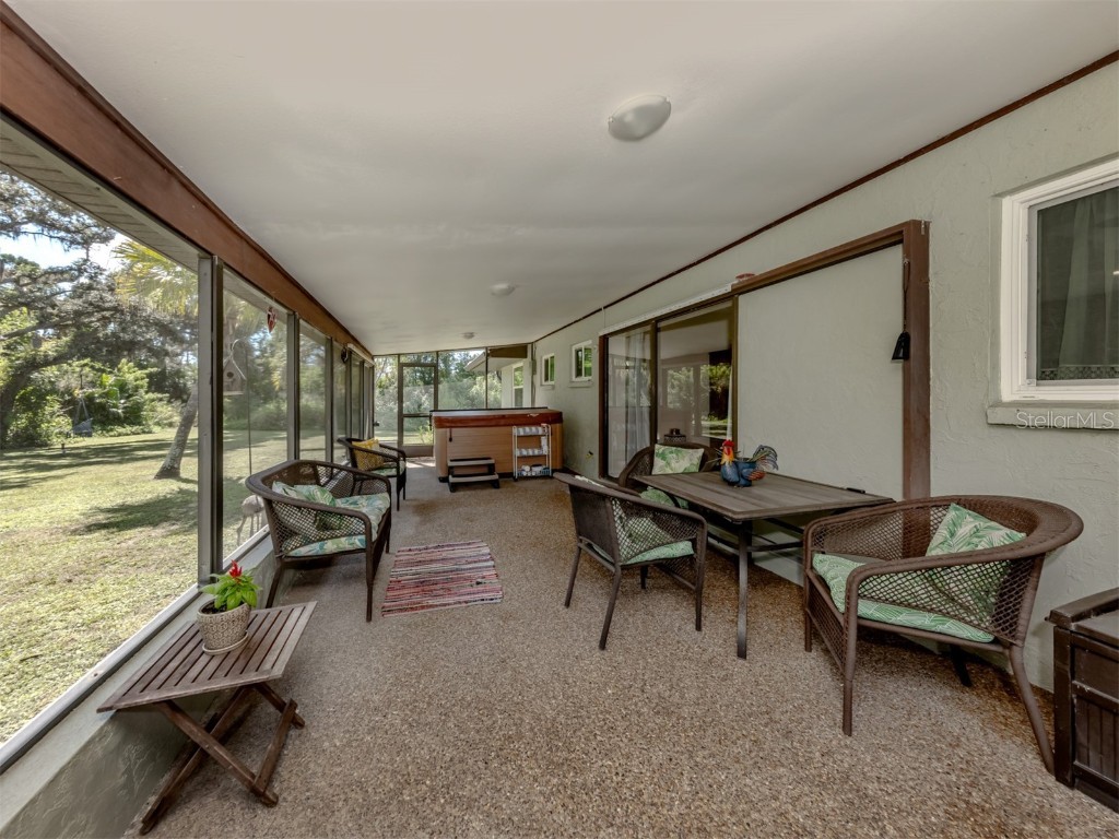 1110 Gladstone Boulevard Englewood FL 34223 N6141072 image16