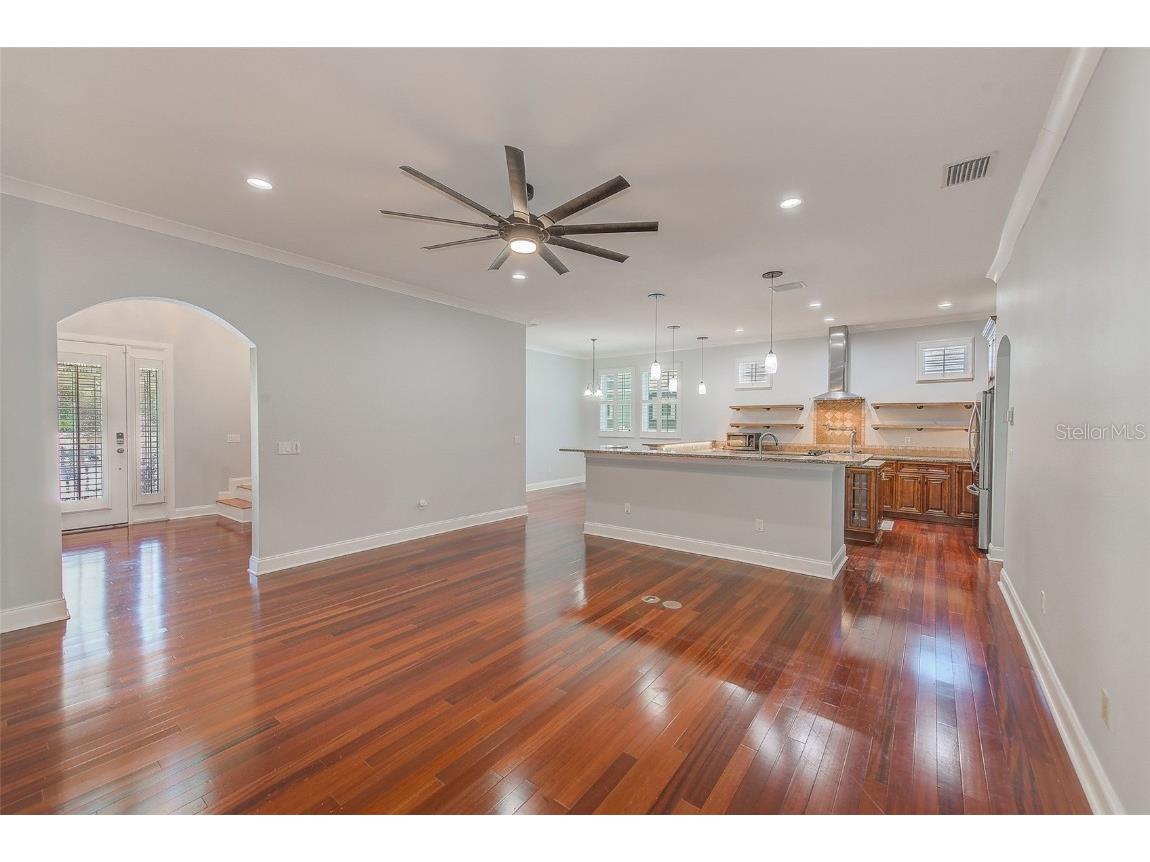 1110 Highland Street S Saint Petersburg FL 33701 TB8437243 image11