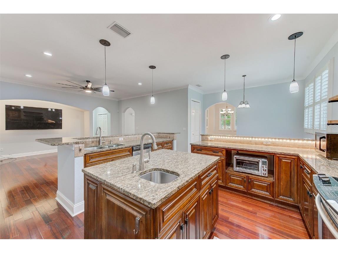 1110 Highland Street S Saint Petersburg FL 33701 TB8437243 image14