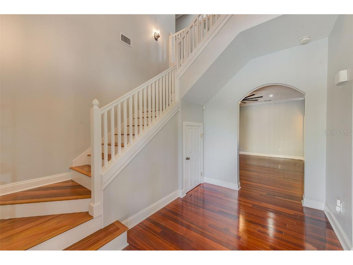 1110 Highland Street S Saint Petersburg FL 33701 TB8437243 image4