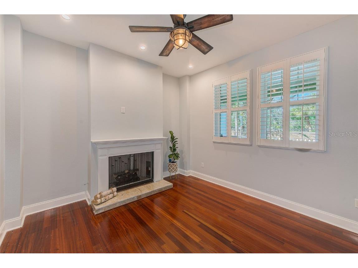 1110 Highland Street S Saint Petersburg FL 33701 TB8437243 image7