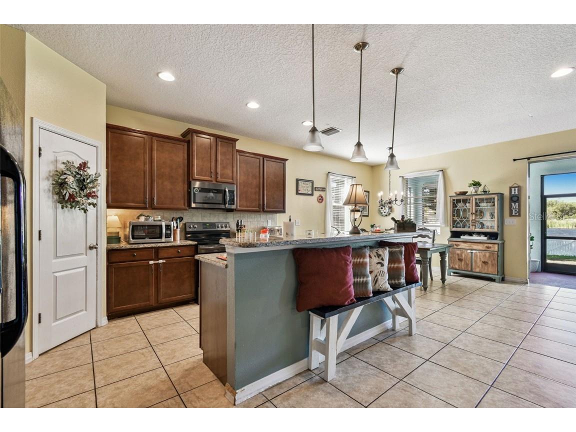 1110 Lauren Manor Loop Ruskin FL 33570 TB8443754 image10