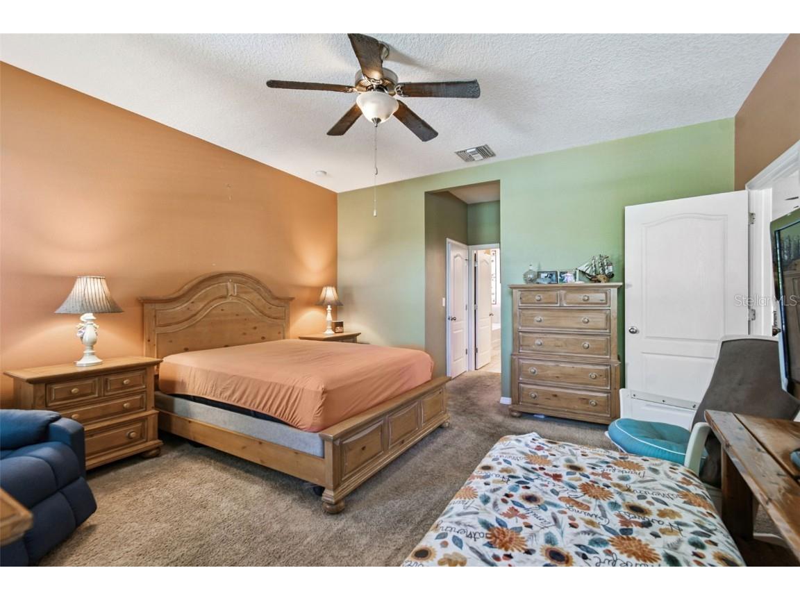 1110 Lauren Manor Loop Ruskin FL 33570 TB8443754 image19