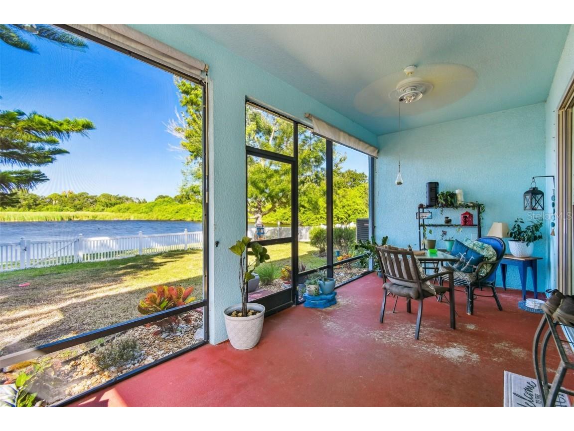 1110 Lauren Manor Loop Ruskin FL 33570 TB8443754 image31