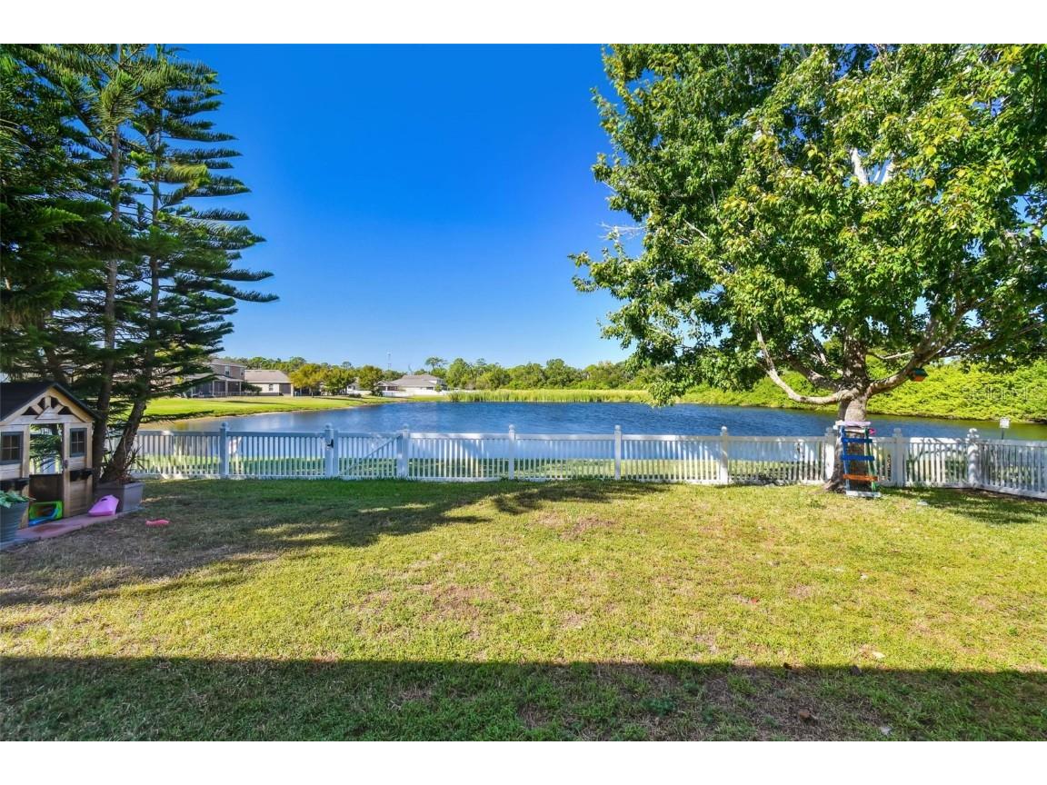 1110 Lauren Manor Loop Ruskin FL 33570 TB8443754 image39