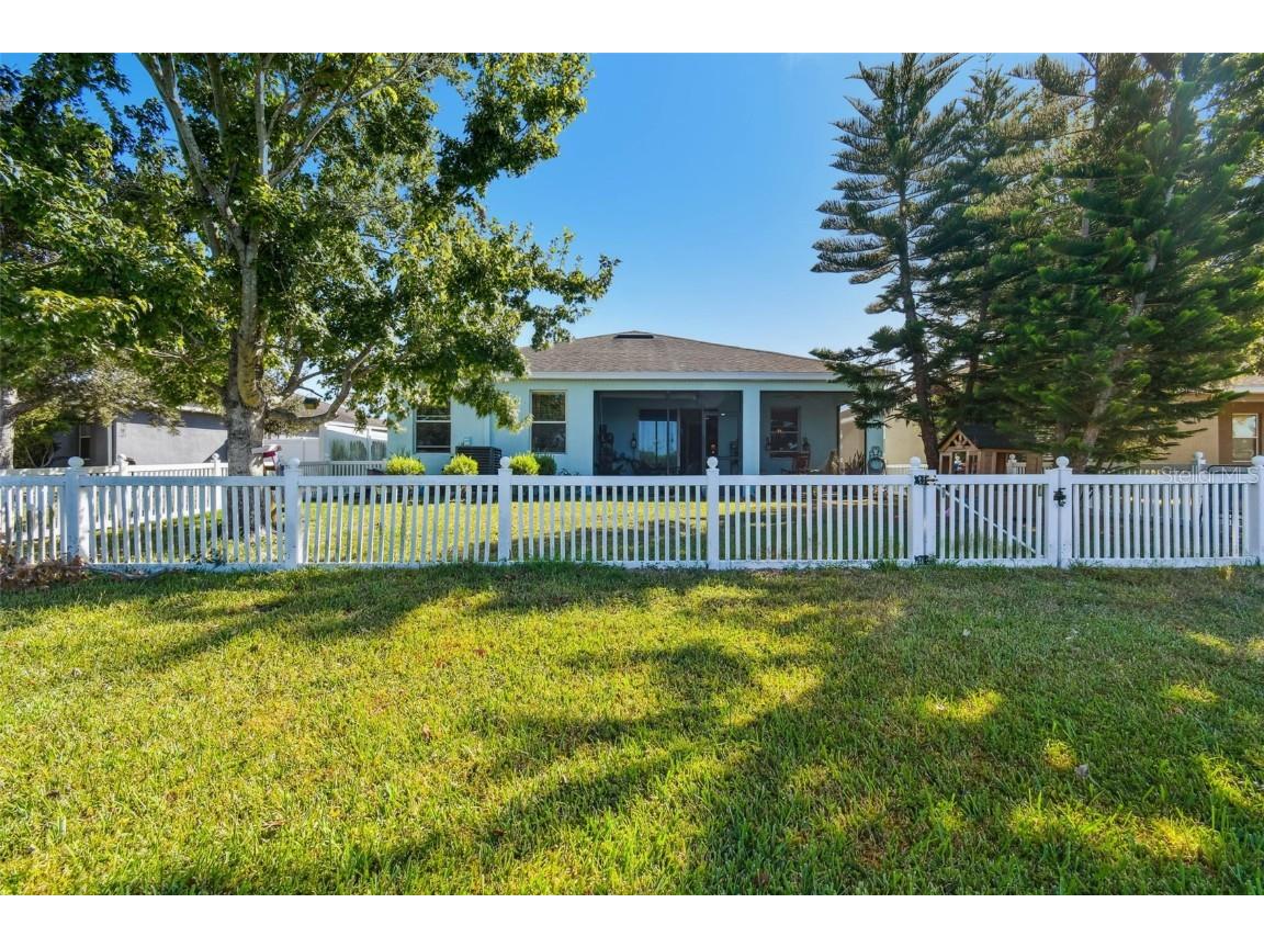 1110 Lauren Manor Loop Ruskin FL 33570 TB8443754 image43