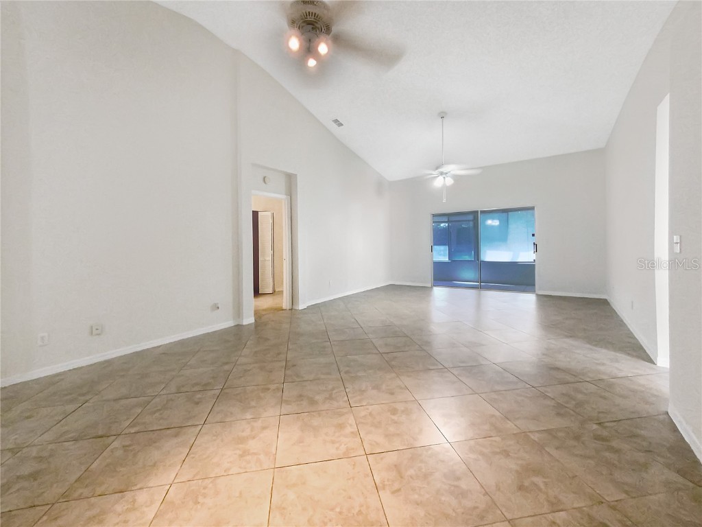 1110 Mcdaniel Street #1110 Sun City Center FL 33573 O6287378 image4