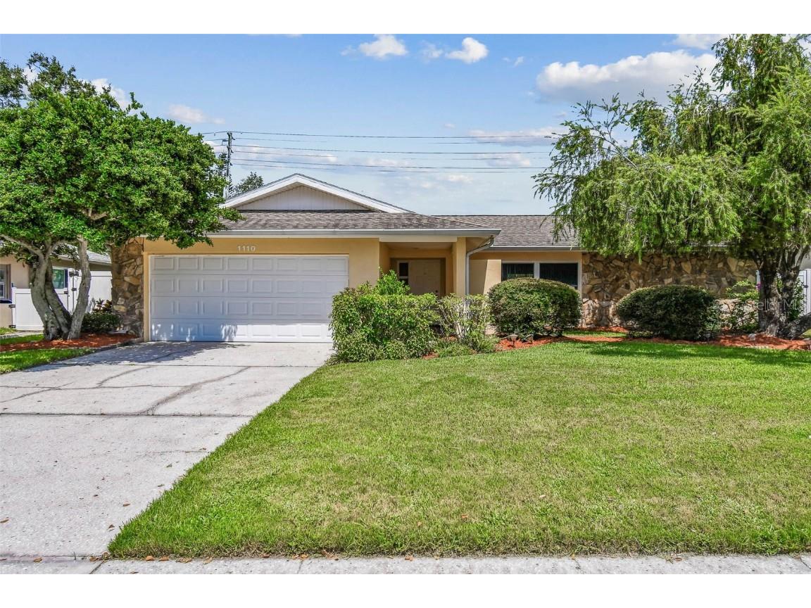 1110 Pelican Place Safety Harbor FL 34695 W7878628 image1