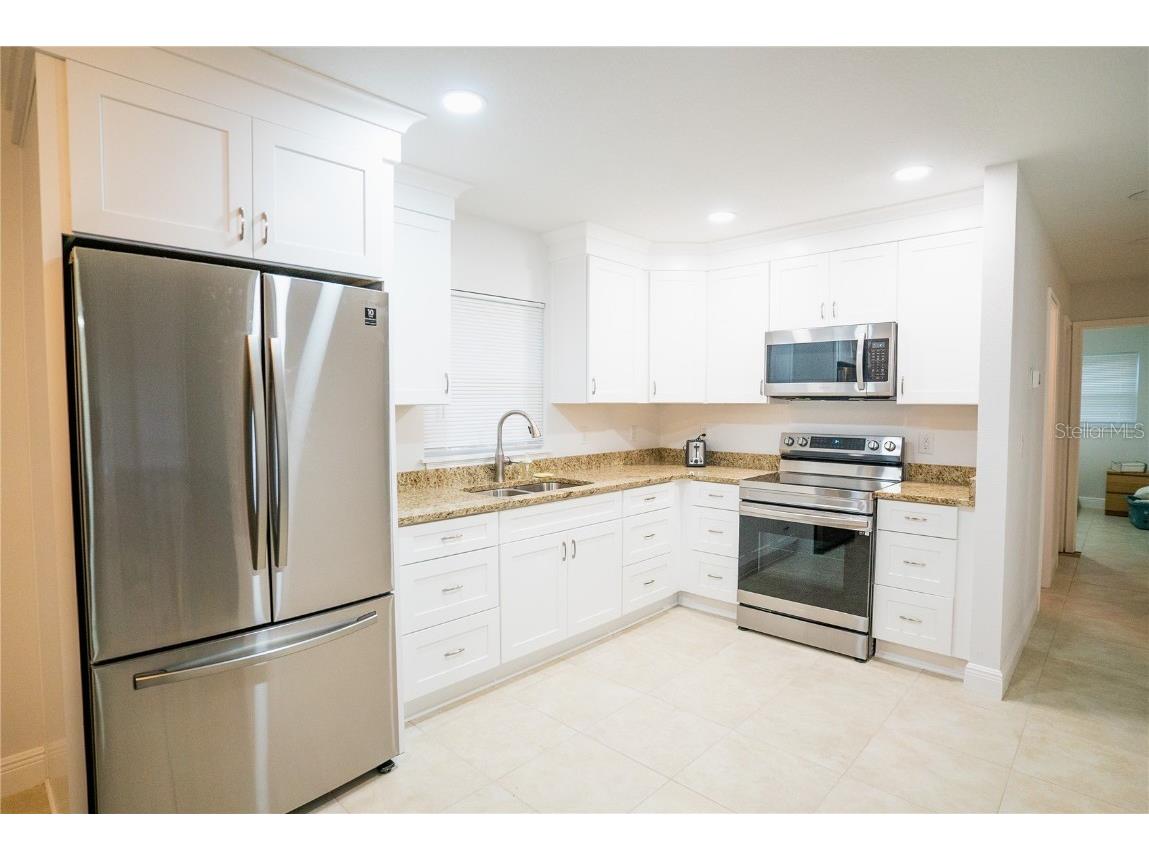 1110 SE 36th Avenue Ocala FL 34471 OM659831 image1