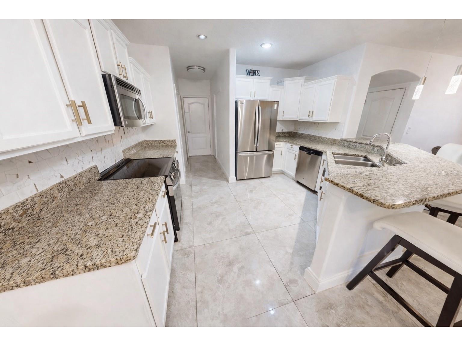1110 Seminole Sky Drive Ruskin FL 33570 TB8473646 image7