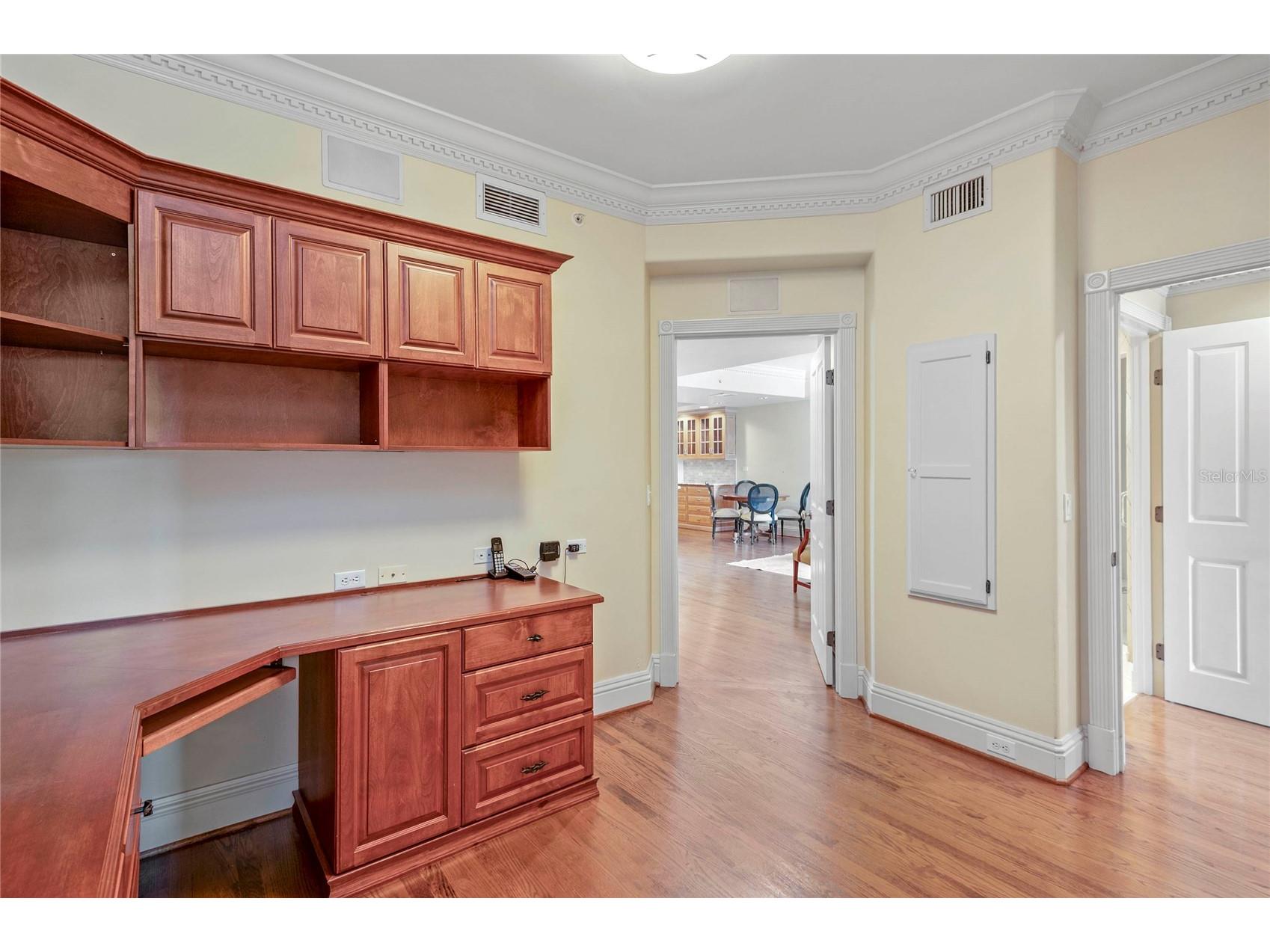 1110 SW Ivanhoe Boulevard #27 Orlando FL 32804 - Lake Ivanhoe O6387833 image13