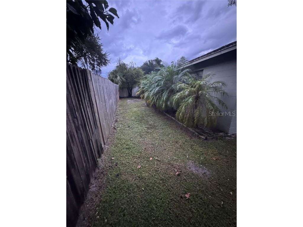 1110 Vonderay Road Orlando FL 32825 TB8439876 image15