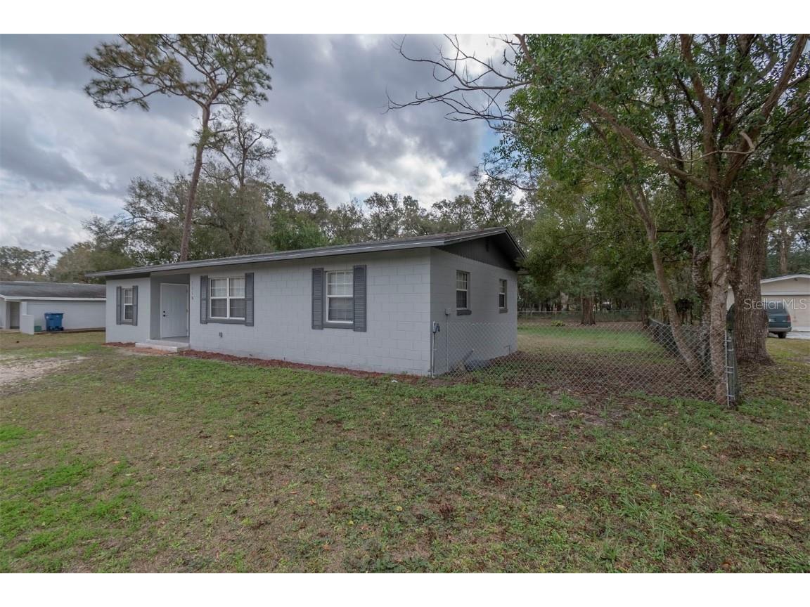 1110 W Beresford Avenue Deland FL 32720 O6073987 image1