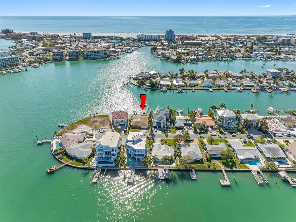 11100 5th Street E Treasure Island FL 33706 - BOCA CIEGA BAY U8230123 image1