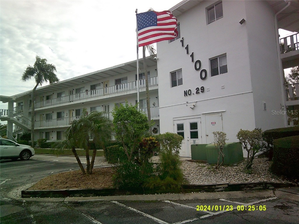 11100 86th Avenue #106 Seminole FL 33772 U8227859 image1