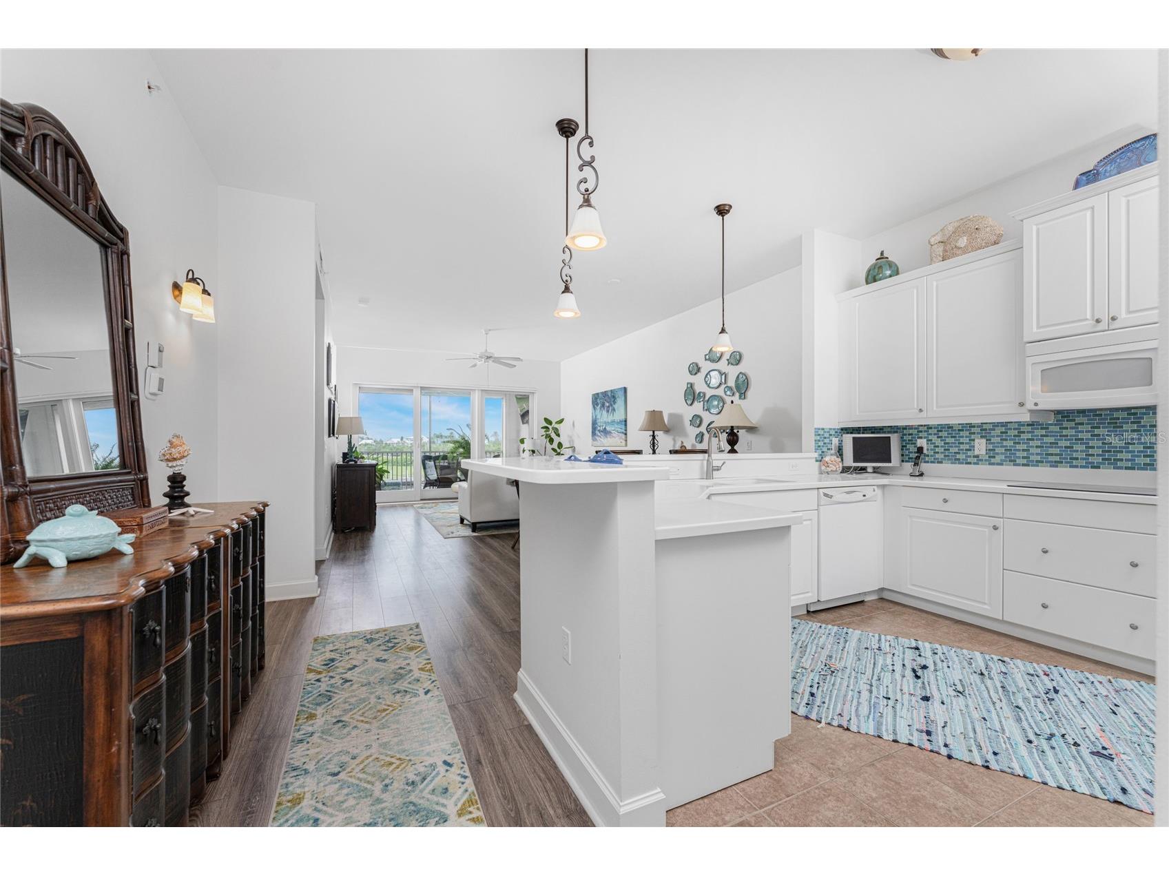 11100 Hacienda Del Mar Boulevard #G202 Placida FL 33946 - ICW D6138224 image9