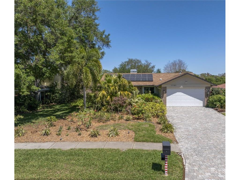 11101 Tradewinds Boulevard Largo FL 33773 - LAKE SEMINOLE CANAL U8235887 image1