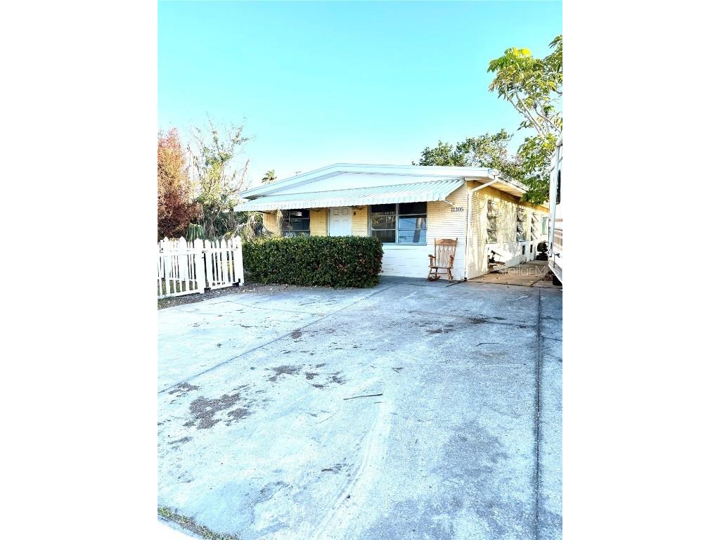 11105 2nd Street E Treasure Island FL 33706 TB8328204 image1