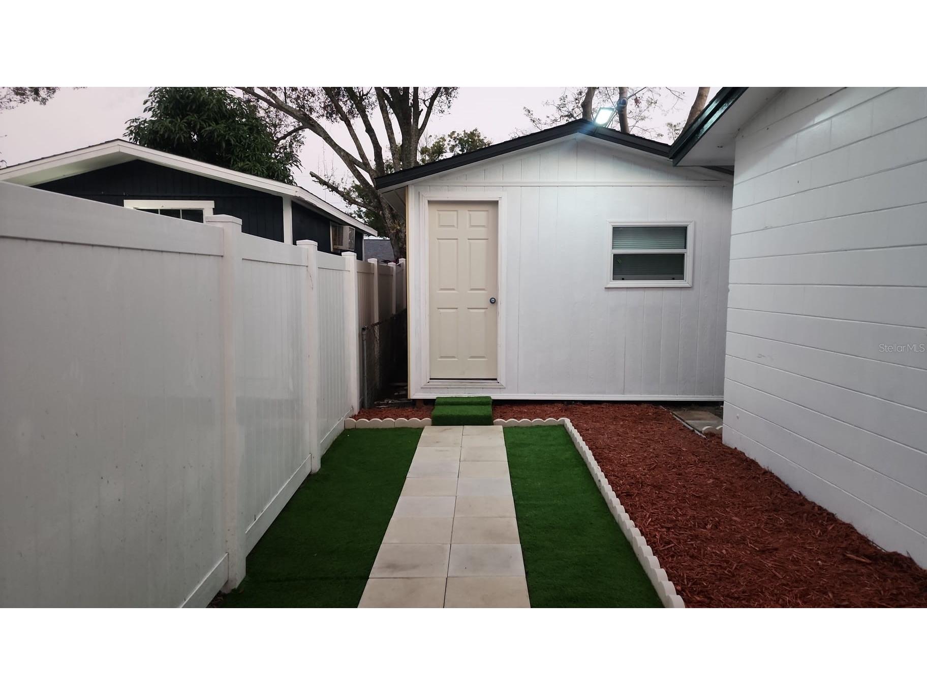 11105 N 22nd Street Tampa FL 33612 TB8532334 image10