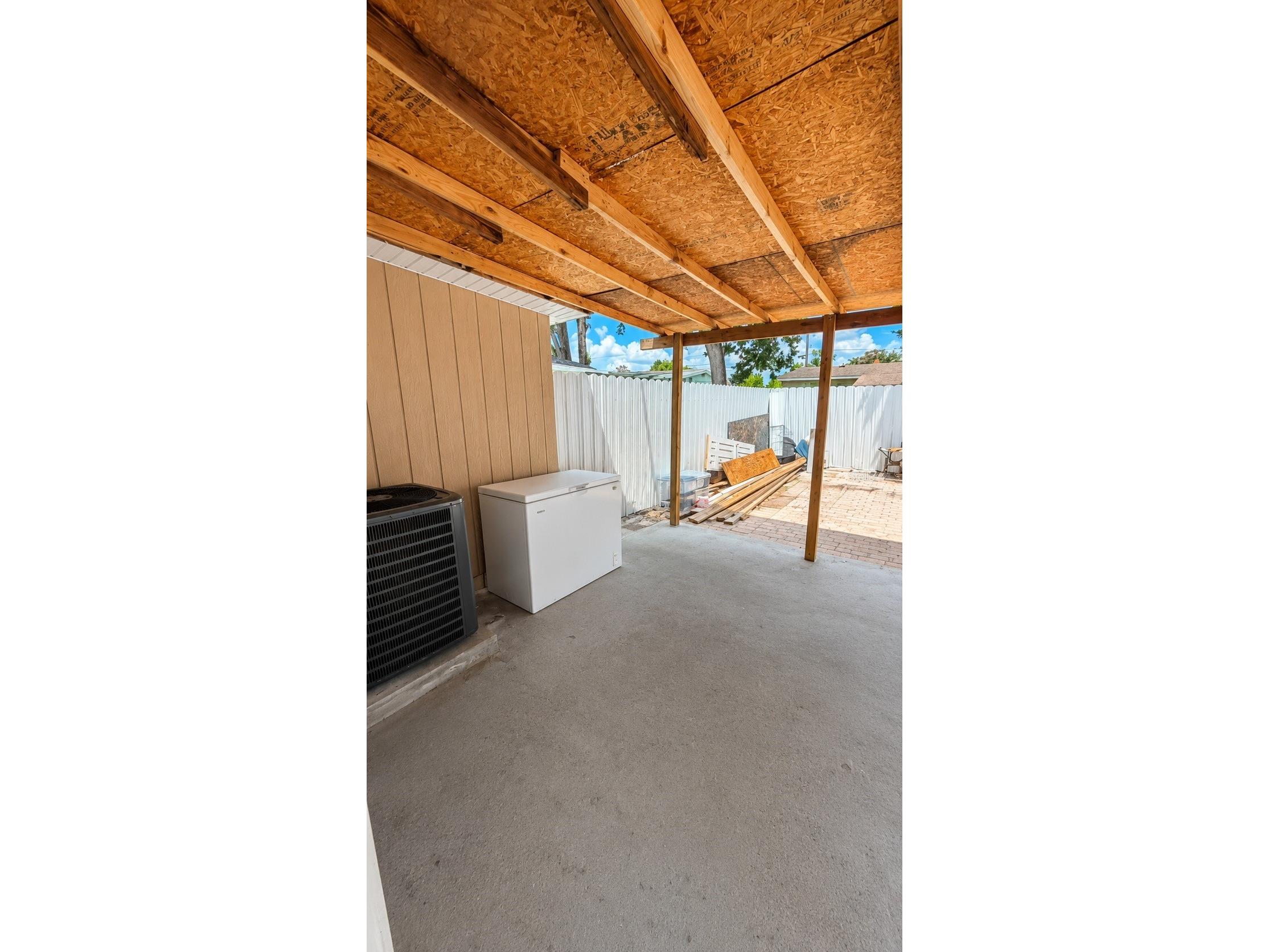 11105 N 22nd Street Tampa FL 33612 TB8532334 image17