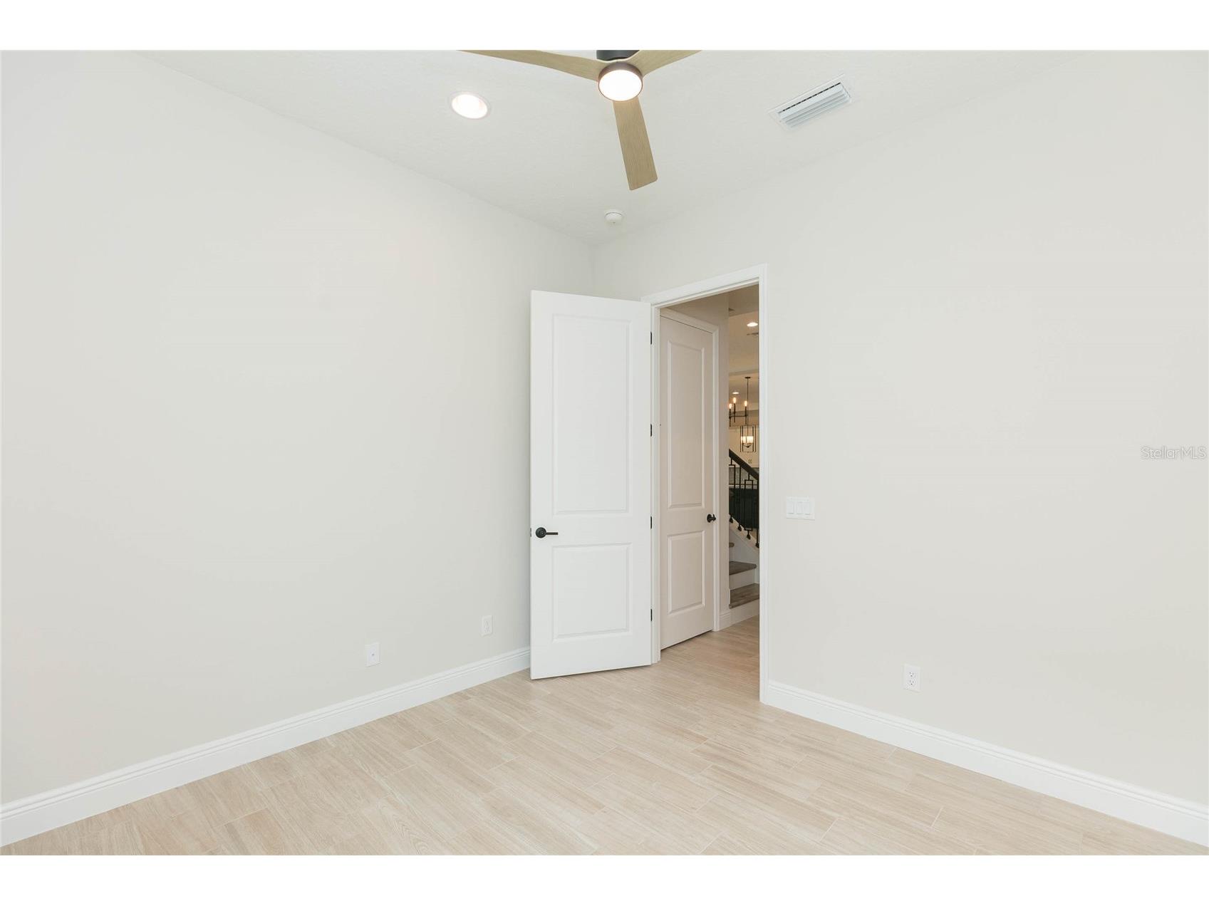 11105 Rustic Timber Loop San Antonio FL 33576 TB8515017 image35