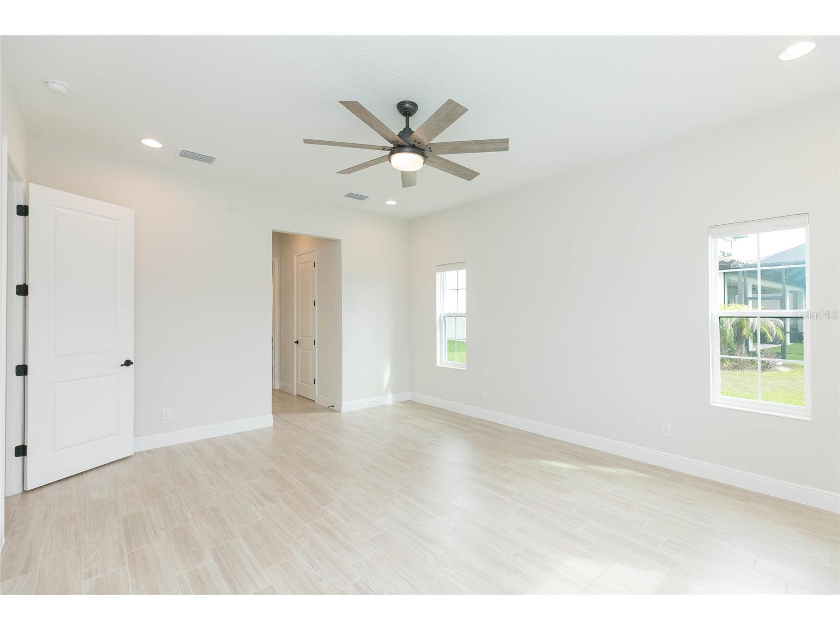 11105 Rustic Timber Loop San Antonio FL 33576 TB8515017 image38