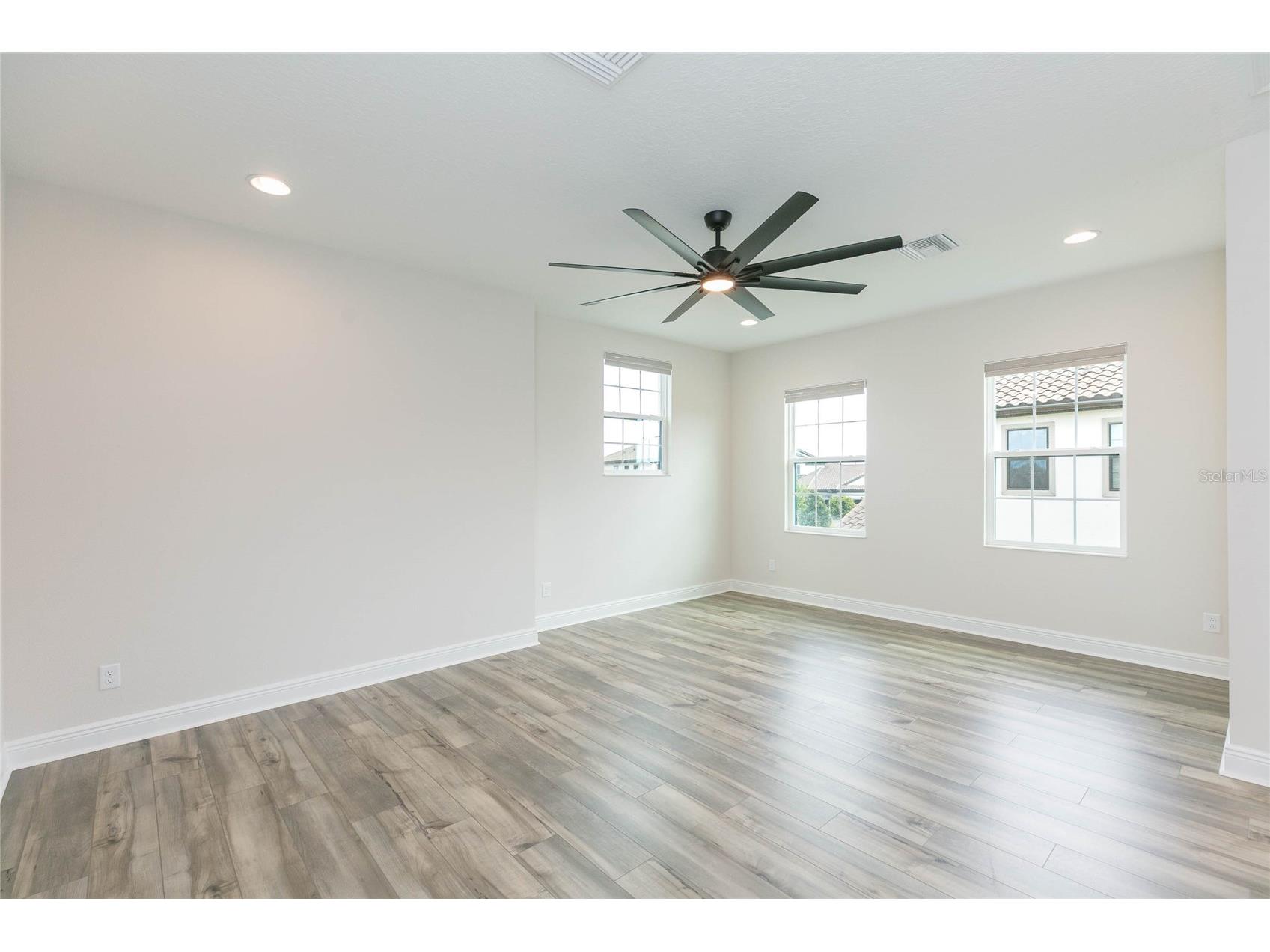 11105 Rustic Timber Loop San Antonio FL 33576 TB8515017 image45