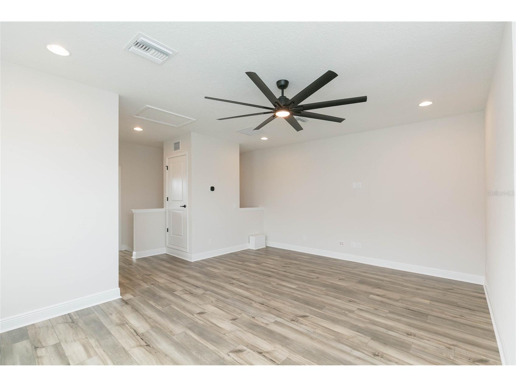 11105 Rustic Timber Loop San Antonio FL 33576 TB8515017 image47