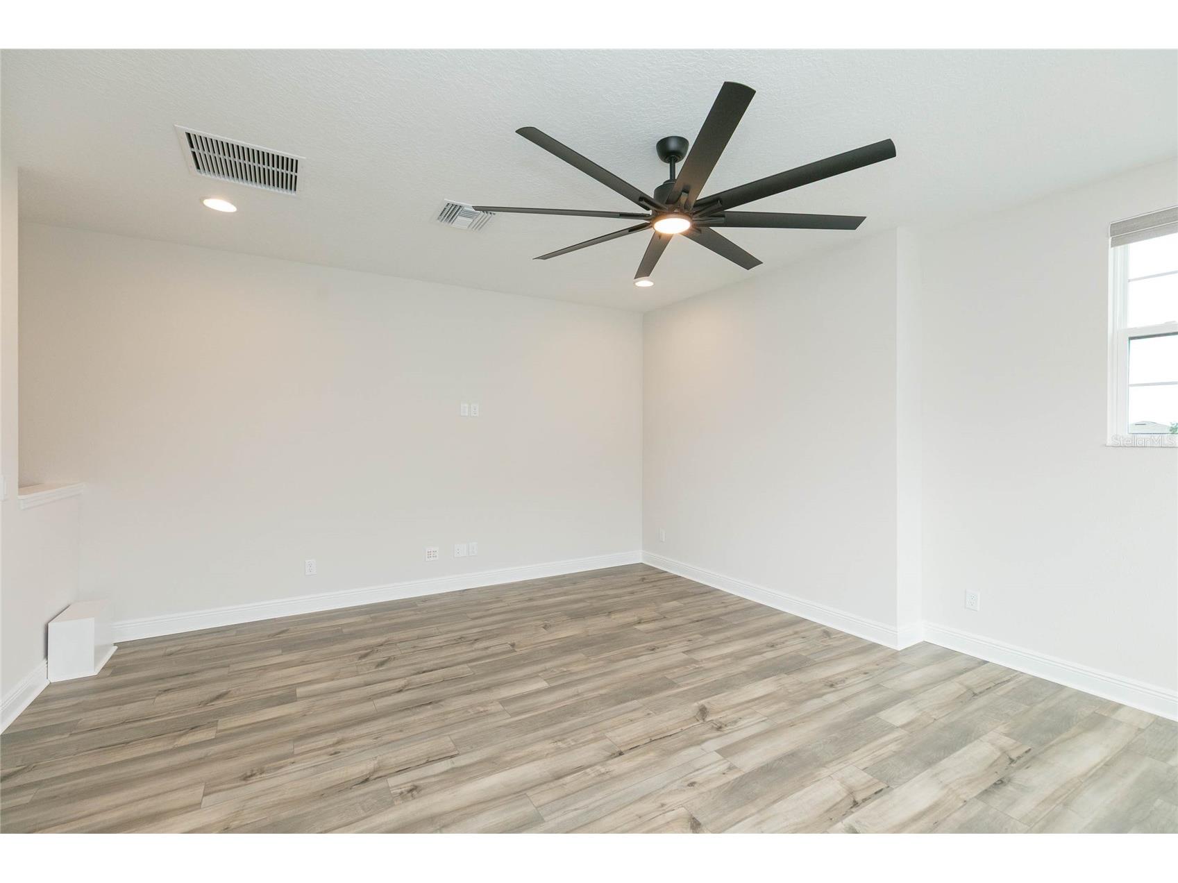 11105 Rustic Timber Loop San Antonio FL 33576 TB8515017 image48