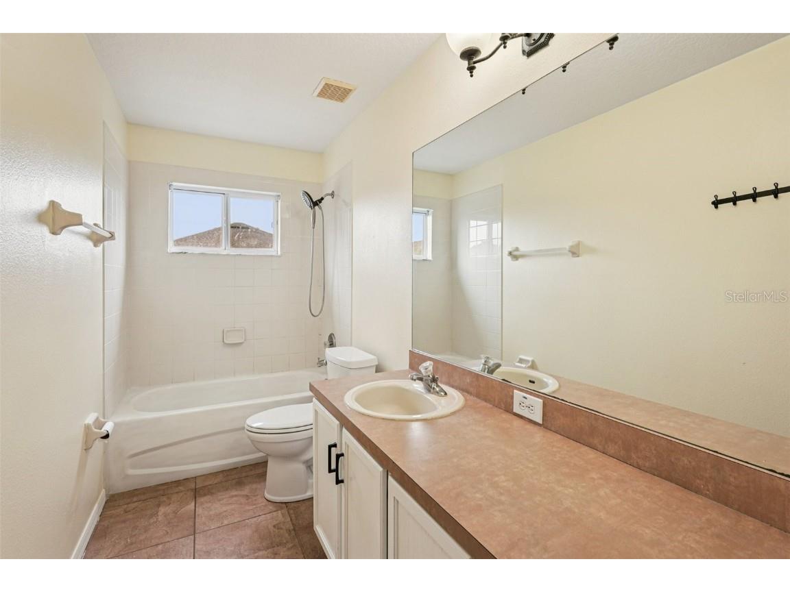 11106 Kempton Vista Drive Riverview FL 33579 TB8441830 image37