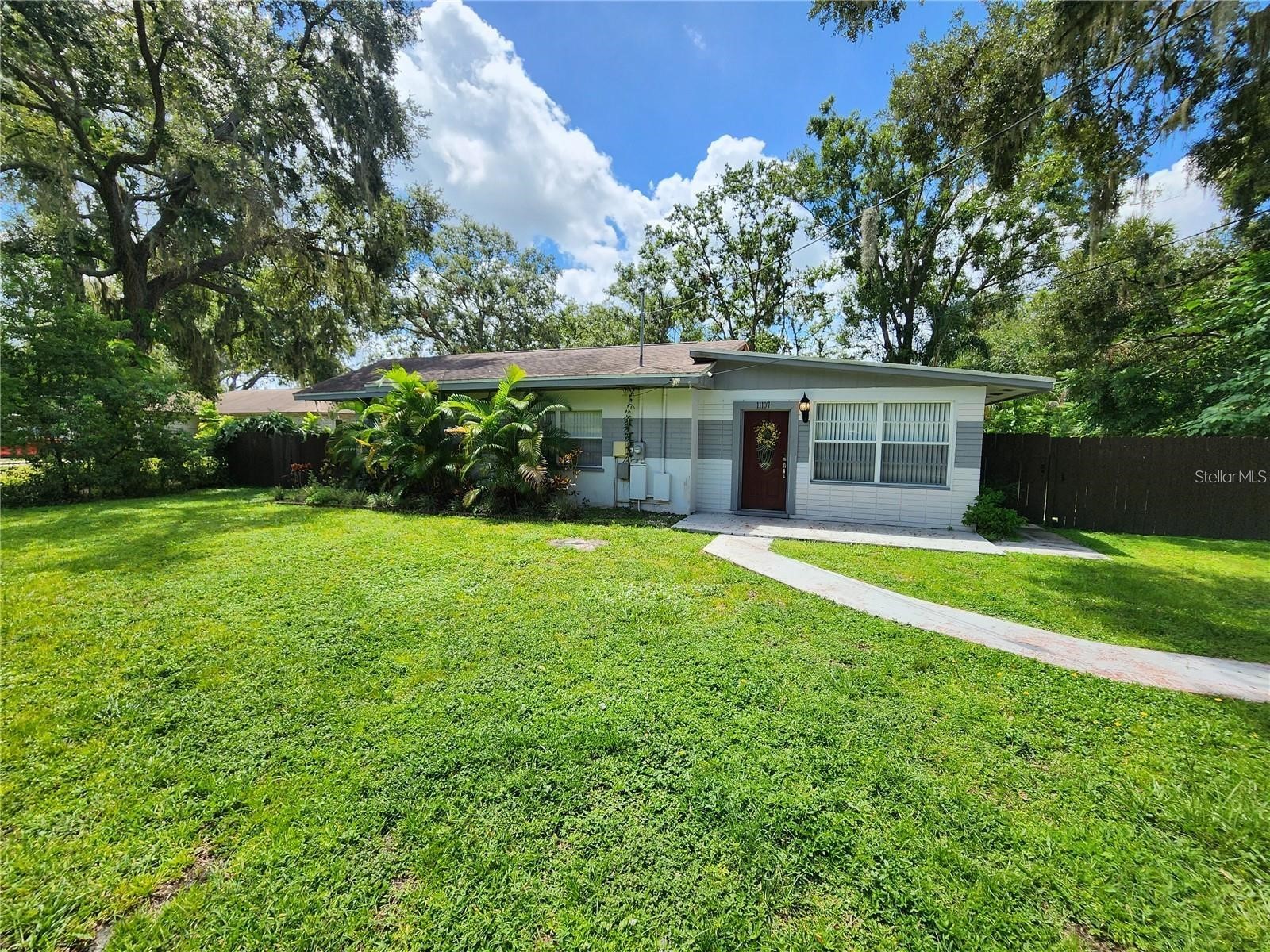 11107 Riverview Drive Riverview FL 33578 TB8489713 image1