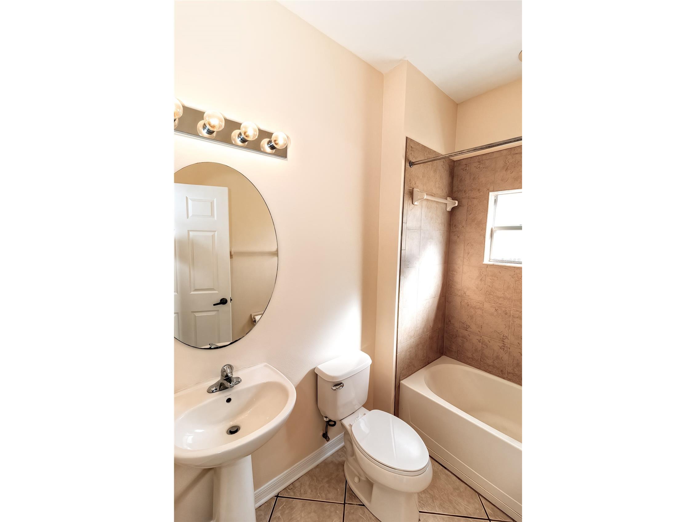 11108 Belle Haven Drive New Port Richey FL 34654 W7882482 image17