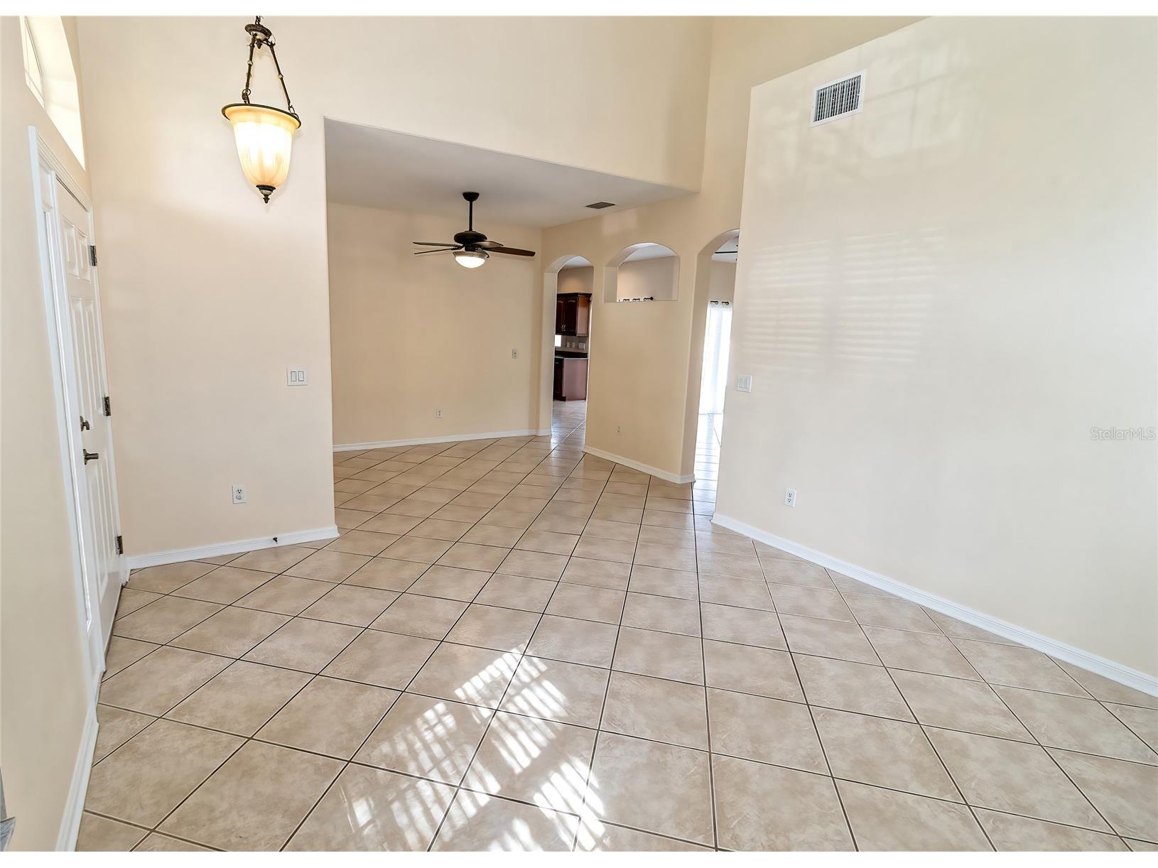 11108 Belle Haven Drive New Port Richey FL 34654 W7882482 image8