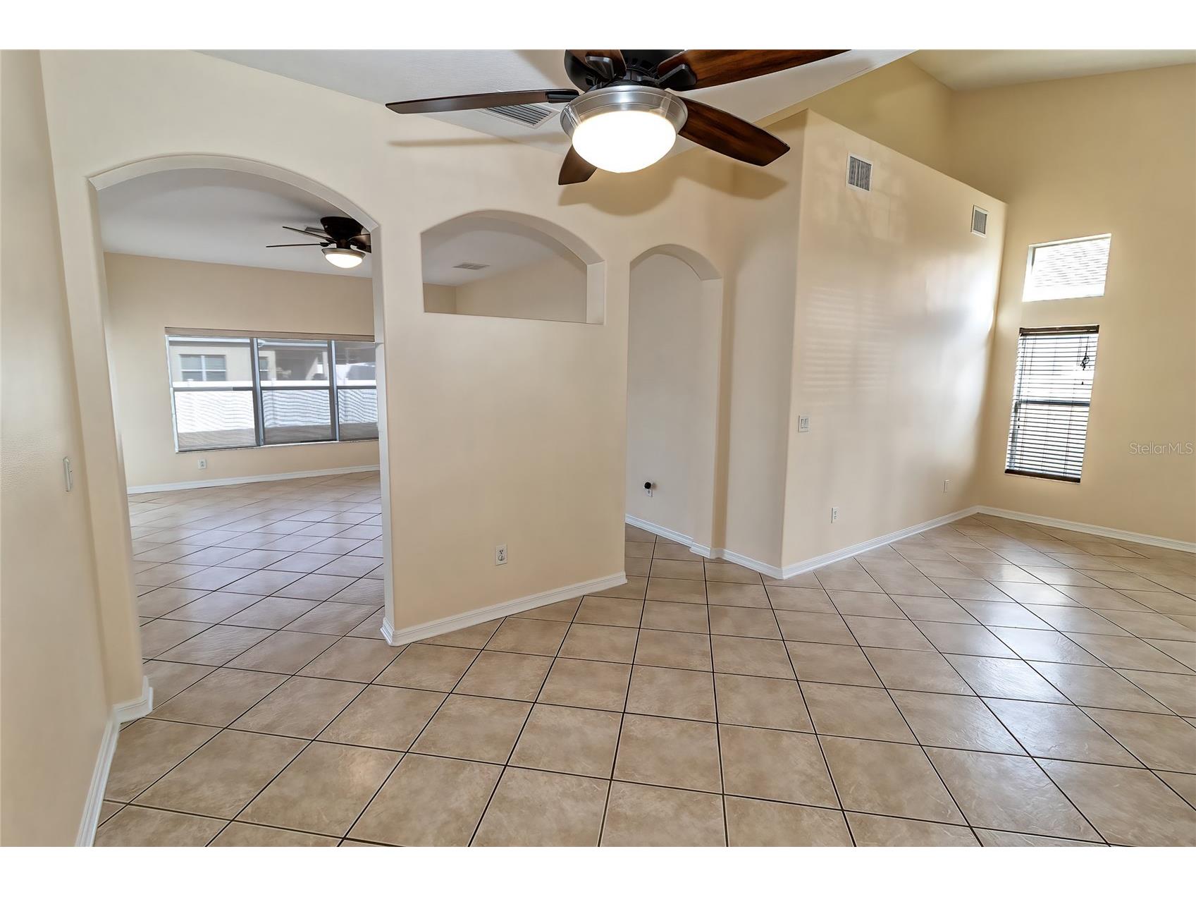 11108 Belle Haven Drive New Port Richey FL 34654 W7882482 image9