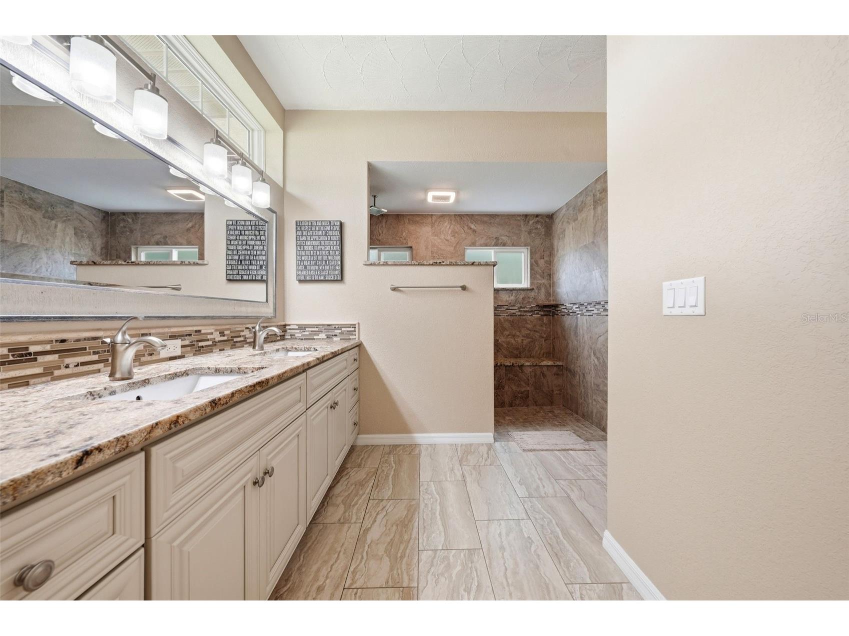 11109 Golden Eagle Avenue Weeki Wachee FL 34613 W7886905 image12