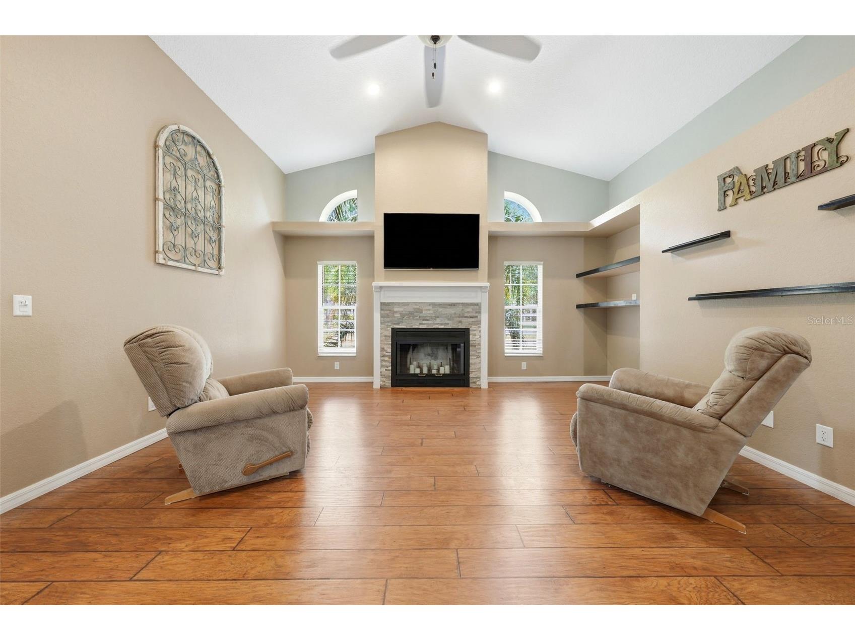 11109 Golden Eagle Avenue Weeki Wachee FL 34613 W7886905 image21