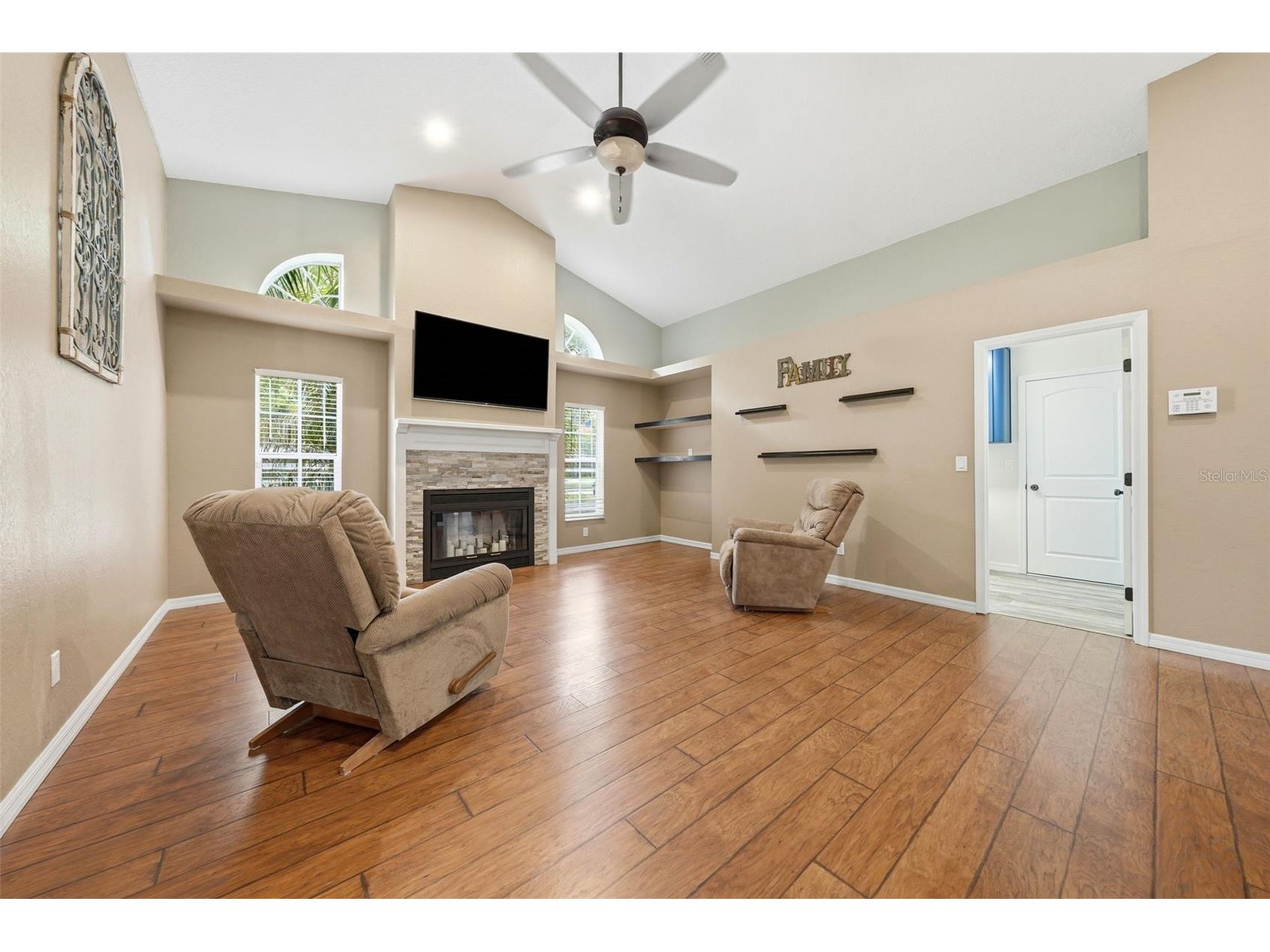 11109 Golden Eagle Avenue Weeki Wachee FL 34613 W7886905 image22