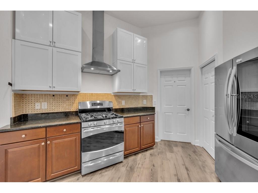 11109 Wembley Landing Drive Lithia FL 33547 TB8527159 image12