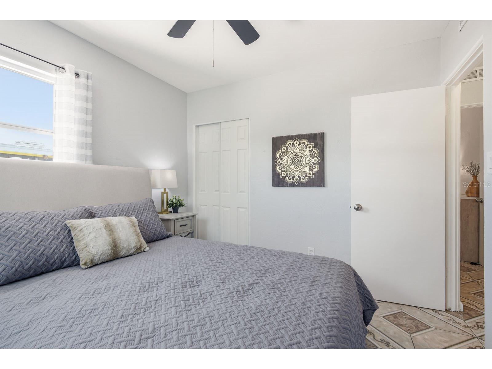 1111 61st Avenue N Saint Petersburg FL 33703 TB8517438 image17