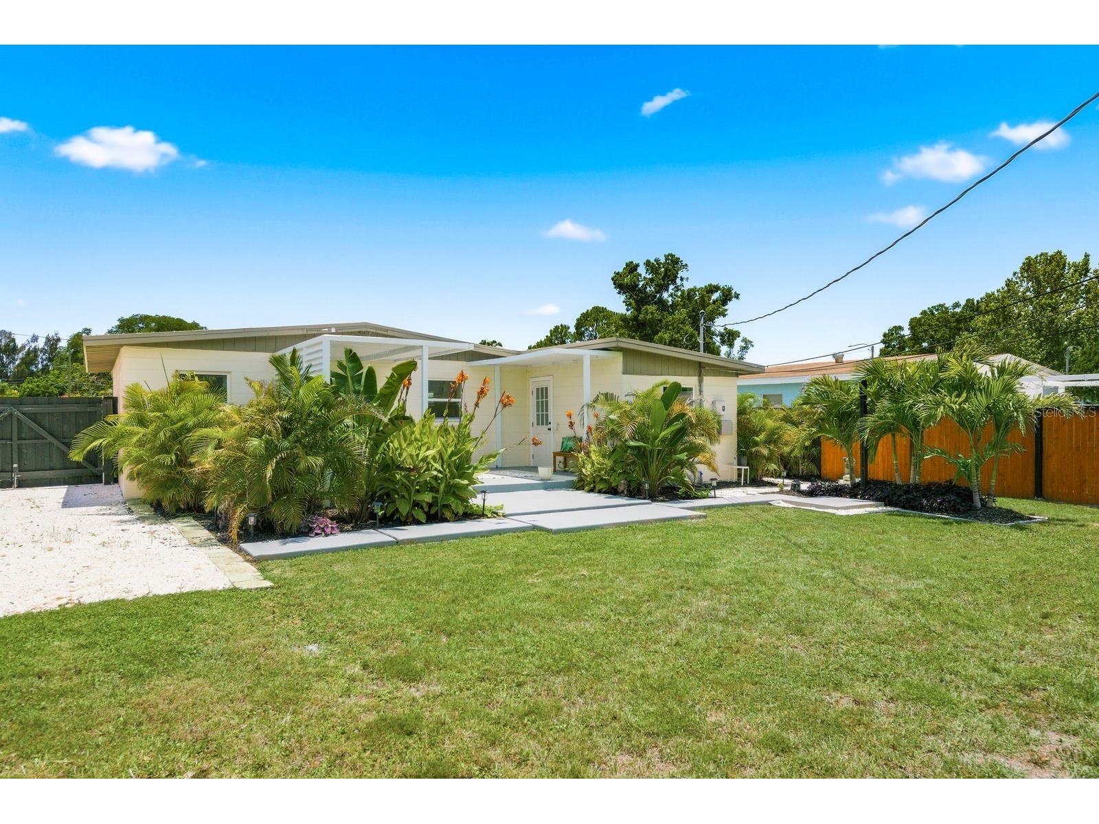 1111 61st Avenue N Saint Petersburg FL 33703 TB8517438 image33