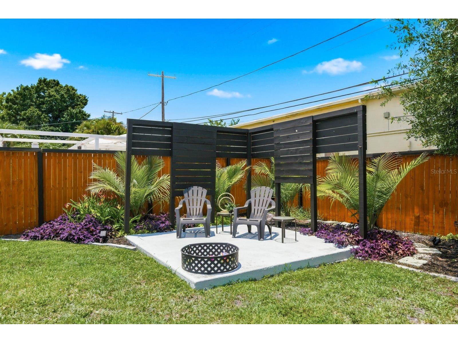 1111 61st Avenue N Saint Petersburg FL 33703 TB8517438 image37