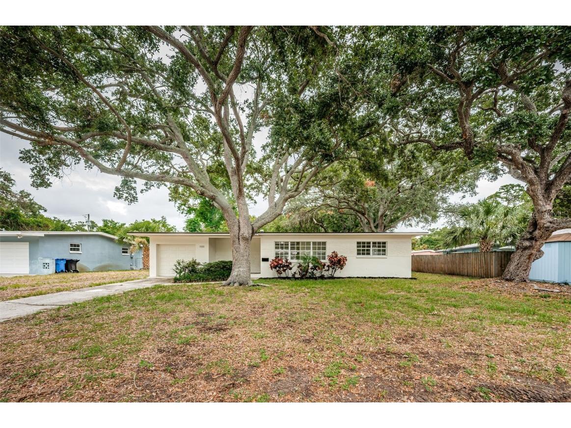 1111 77th Street N Saint Petersburg FL 33710 U8246284 image1