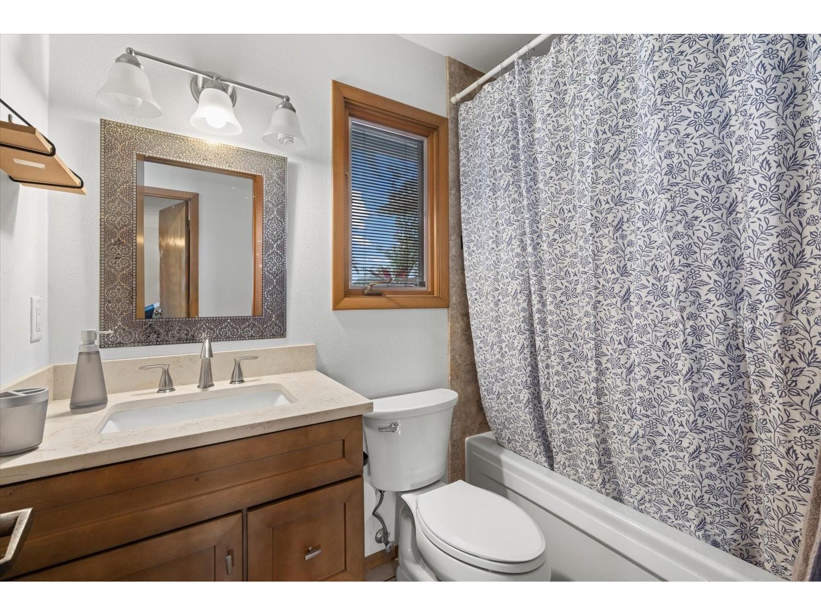 1111 77th Street NW Bradenton FL 34209 A4684818 image17