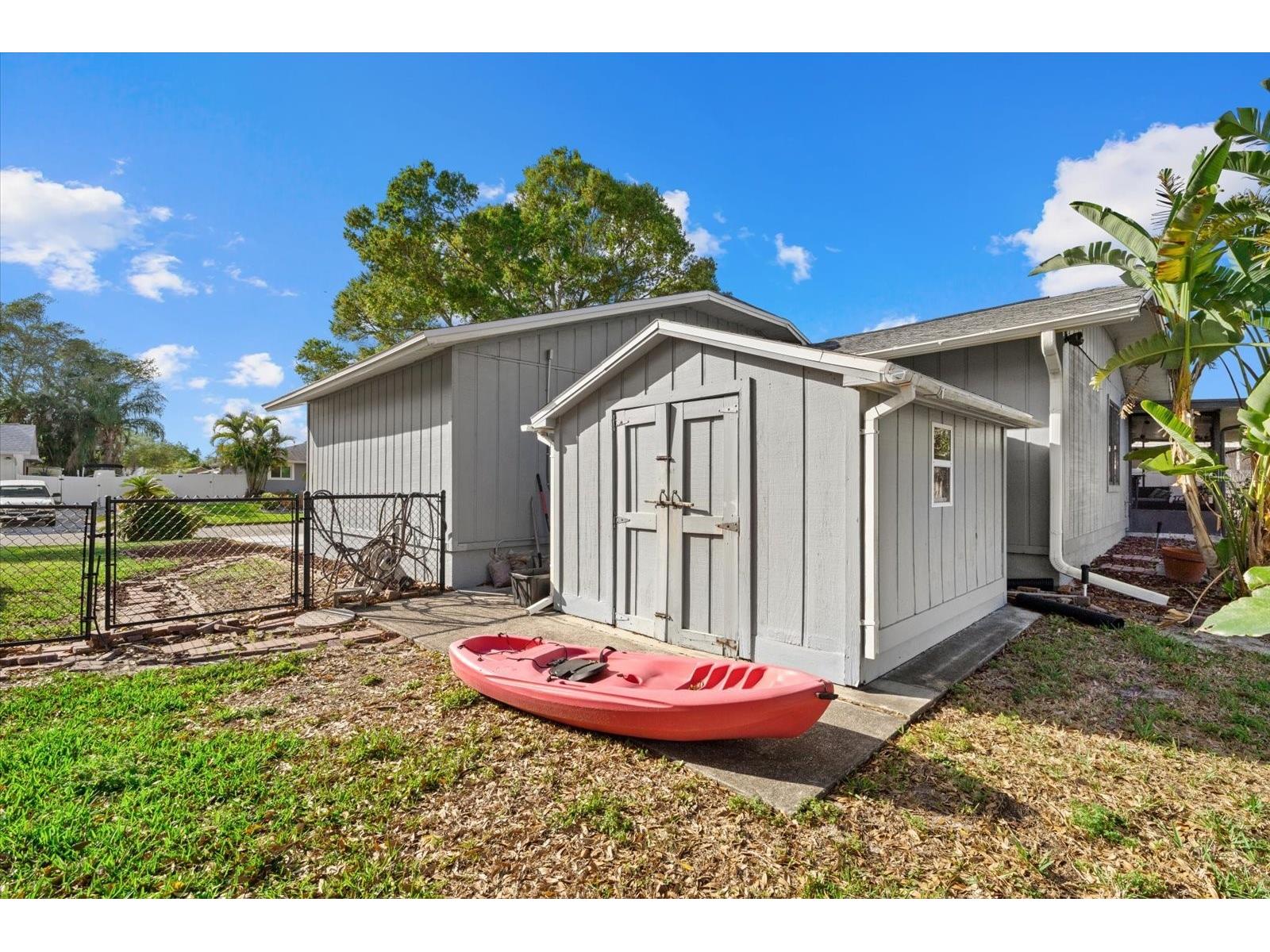 1111 77th Street NW Bradenton FL 34209 A4684818 image24