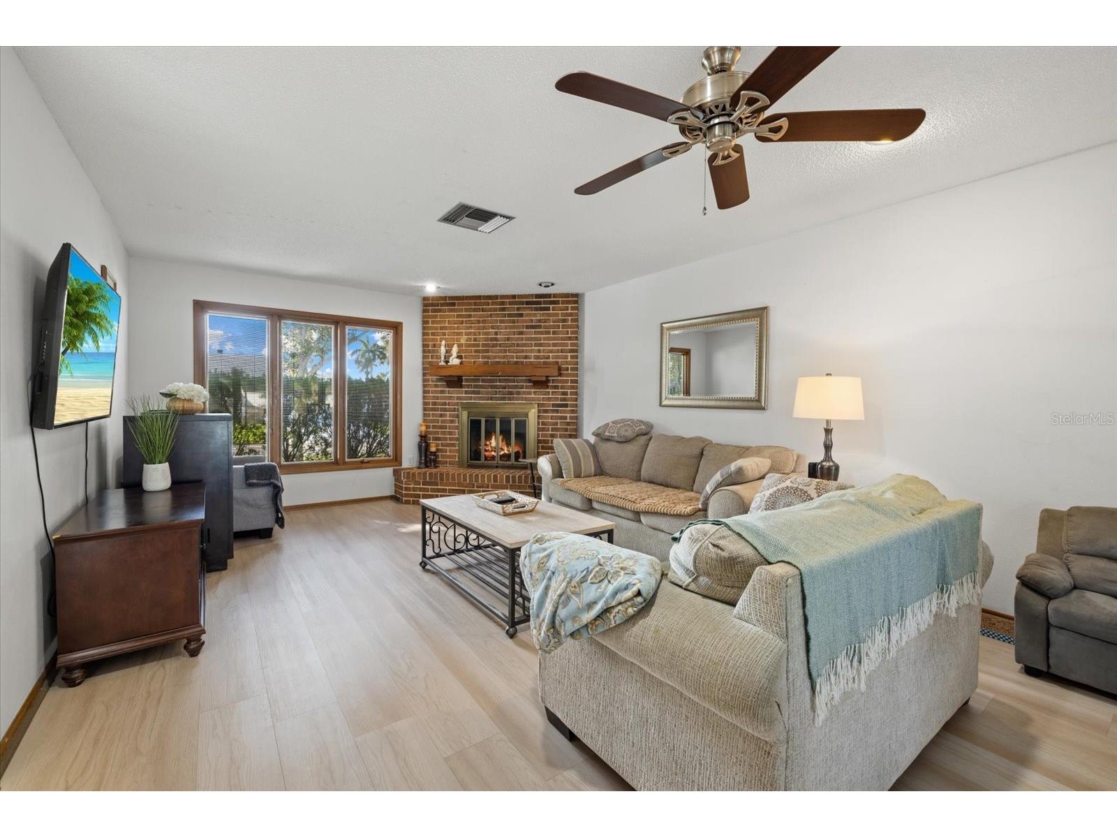 1111 77th Street NW Bradenton FL 34209 A4684818 image6