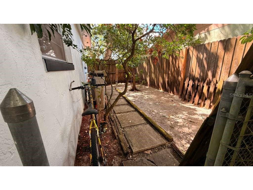 1111 Bristolwood Street Brandon FL 33510 TB8493038 image18