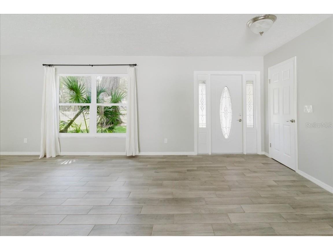 1111 Bryan Road Brandon FL 33511 TB8429273 image3