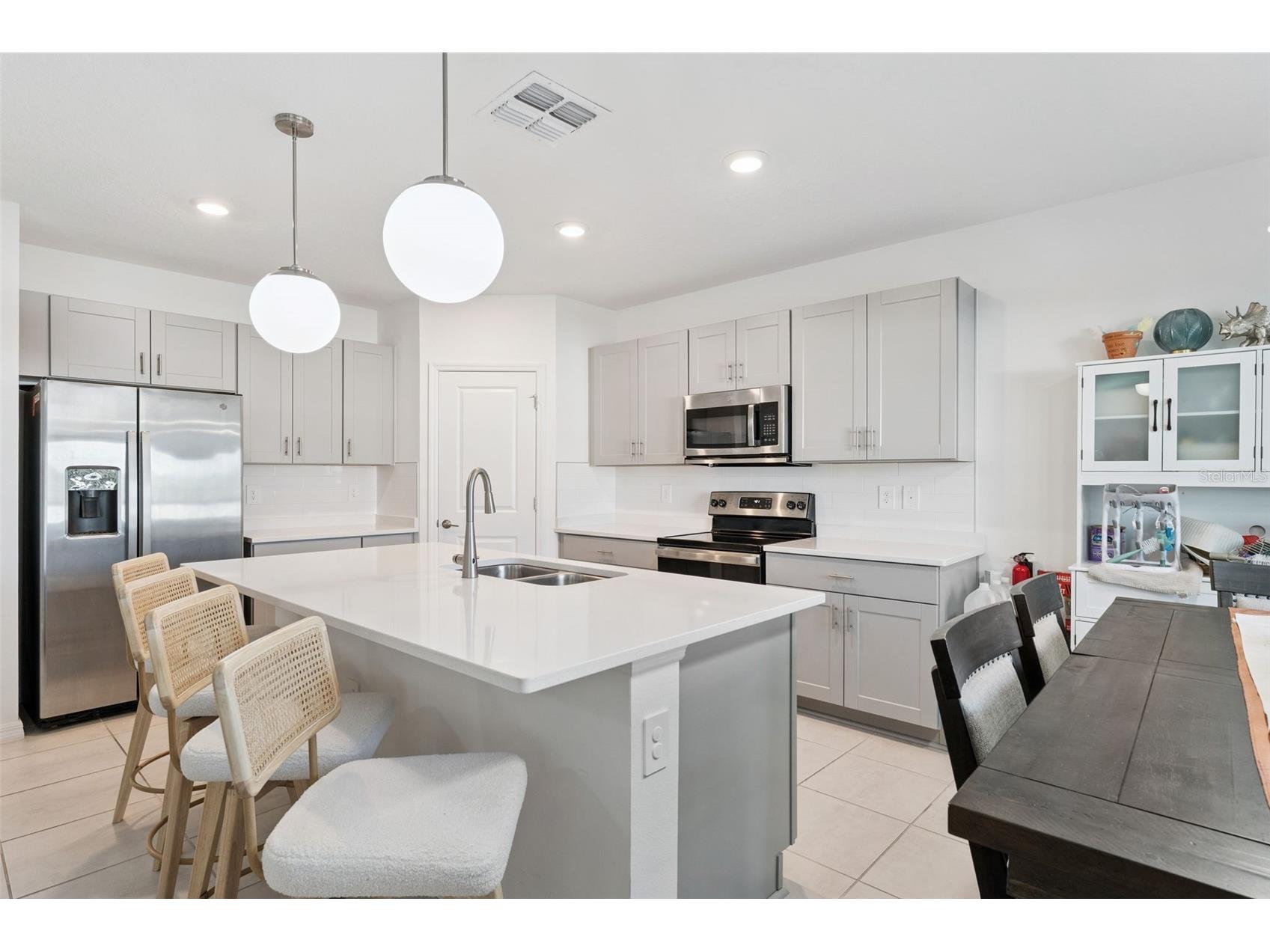 1111 Calico Pointe Circle Groveland FL 34736 O6408350 image12