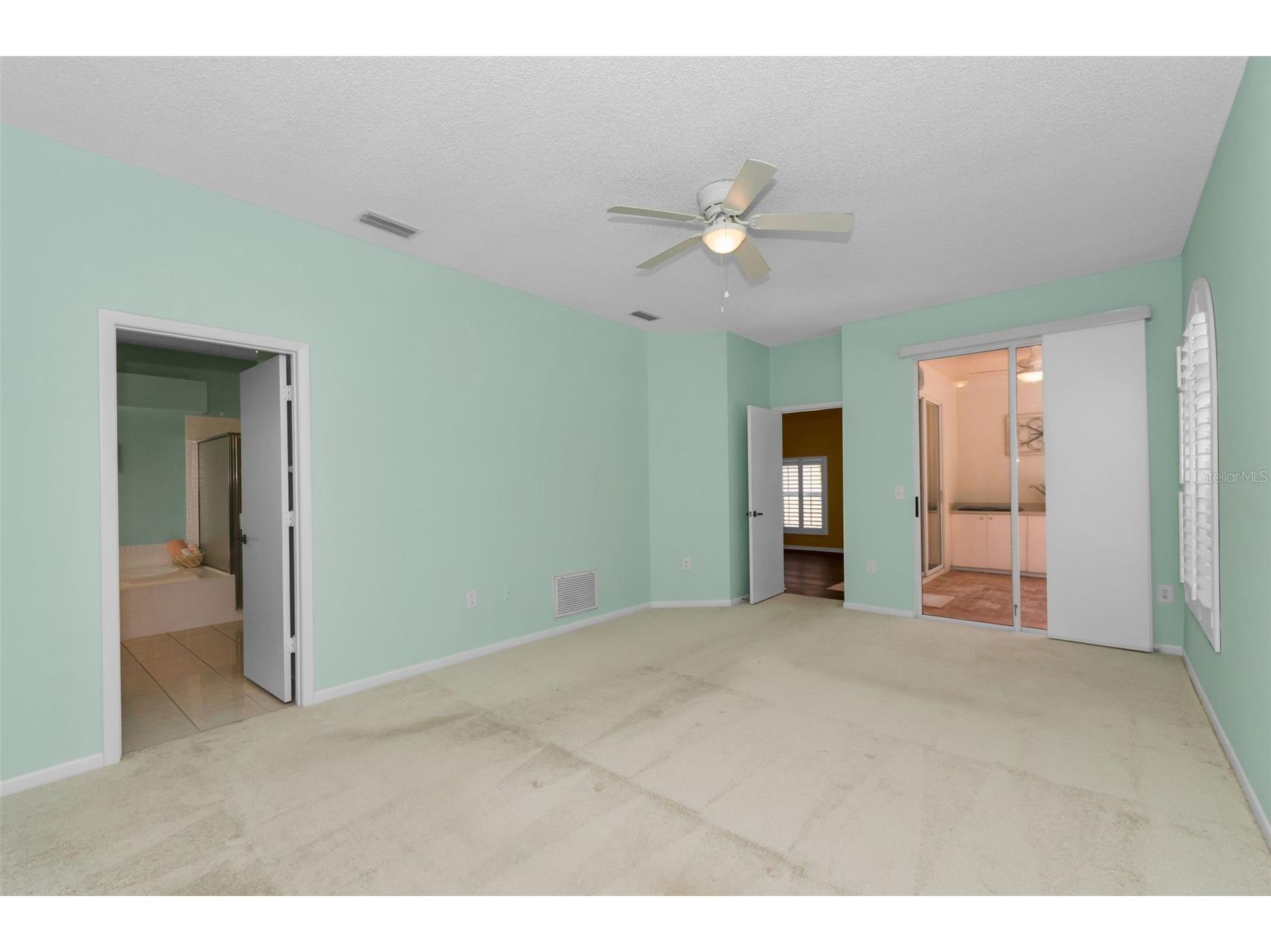1111 Dartford Drive Tarpon Springs FL 34688 TB8530217 image30