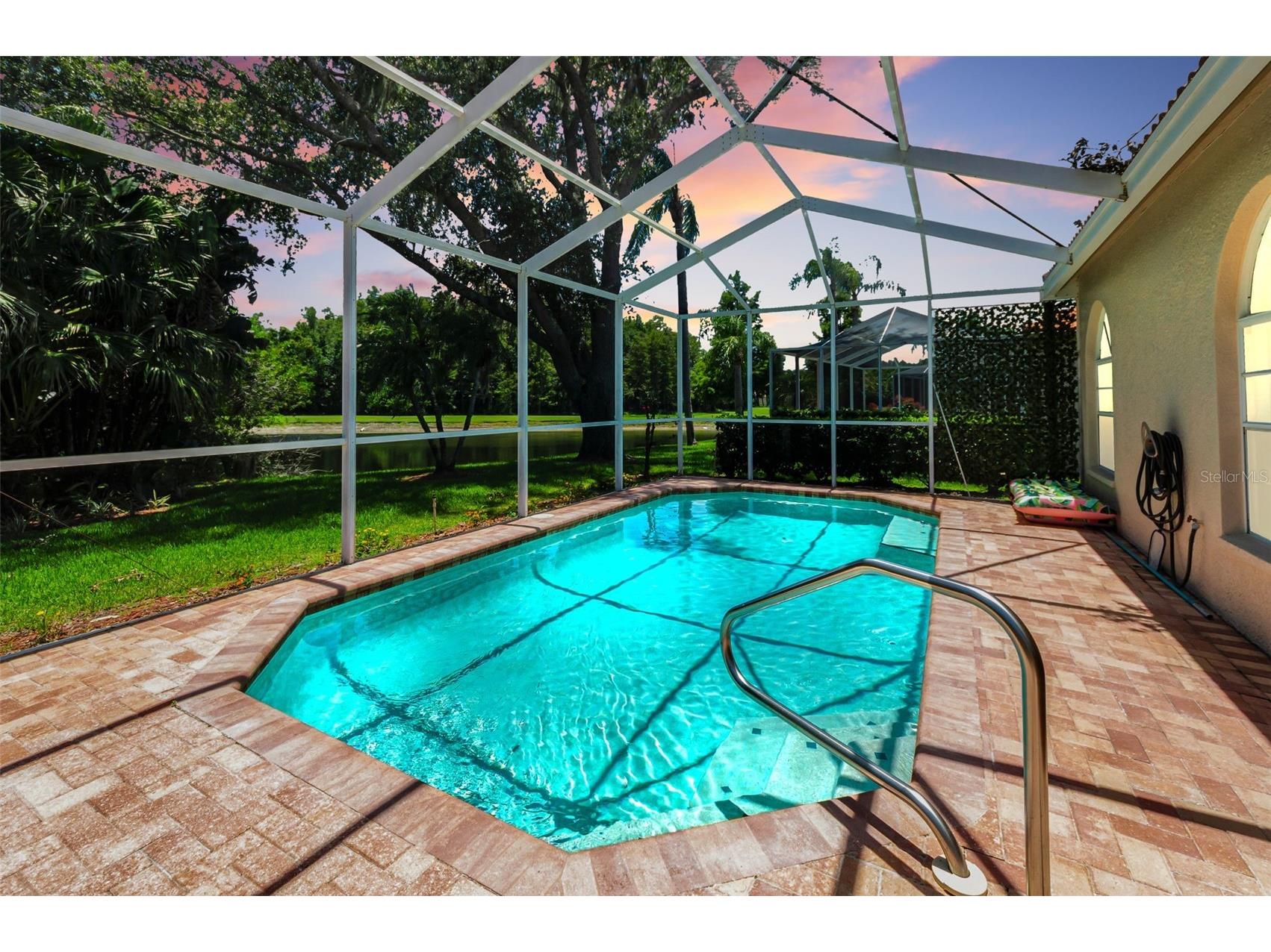 1111 Dartford Drive Tarpon Springs FL 34688 TB8530217 image45